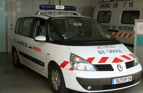 雷诺 法国的救护车