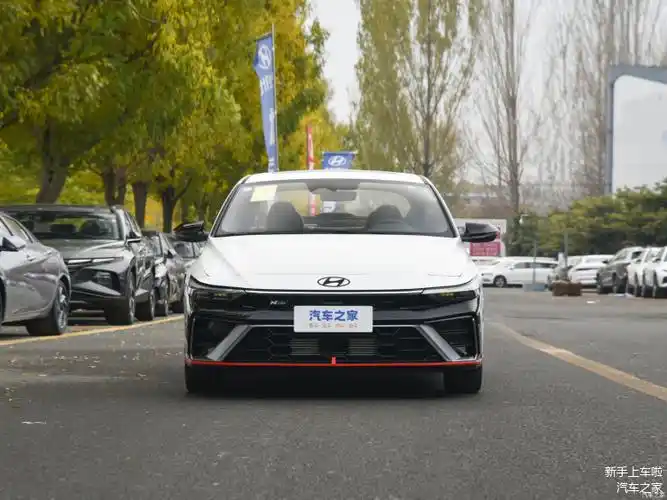 年销量破10万现代伊兰特到底好在哪