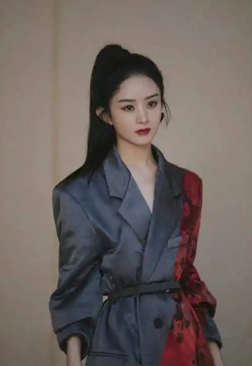 7位女星西服造型!展现女性酷飒姿态!赵丽颖,白鹿好美!_马尾_活动_漂亮