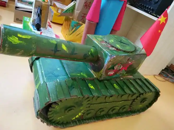 石成金幼儿园军事题材手工作品比赛通知