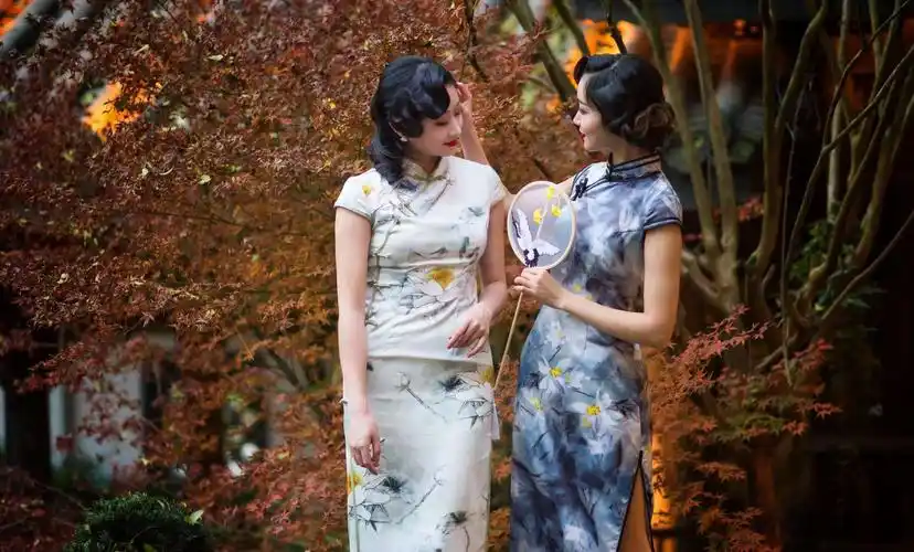 女人,就得穿一回旗袍