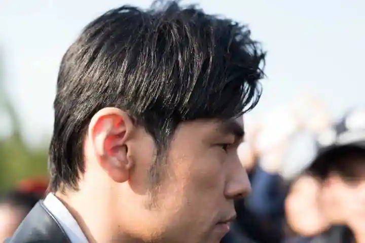 抛开气质光凭长相你认为最帅的男明星是谁? - 知乎