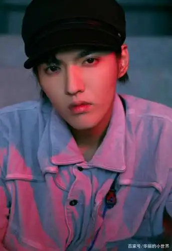 吴亦凡太帅了,葡萄眼以及高挺的鼻梁太好品了