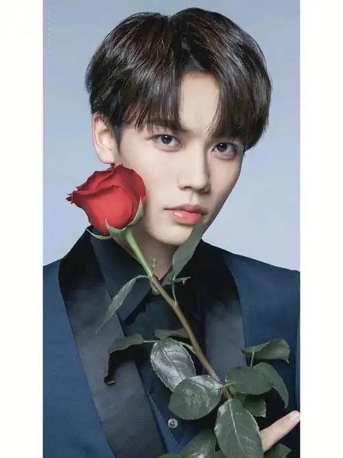 林彦俊广告壁纸503