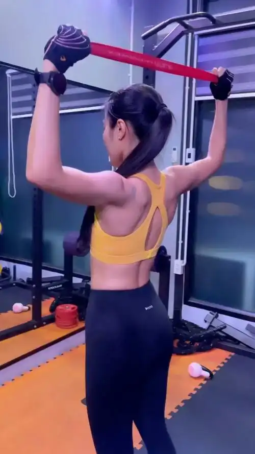 健身美女,背影迷人