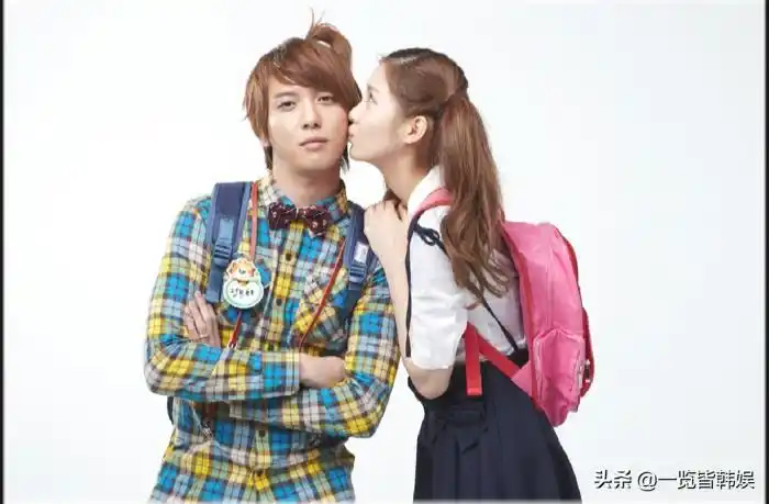 少女时代徐贤公布恋情少女时代老幺徐贤竟也奔三了