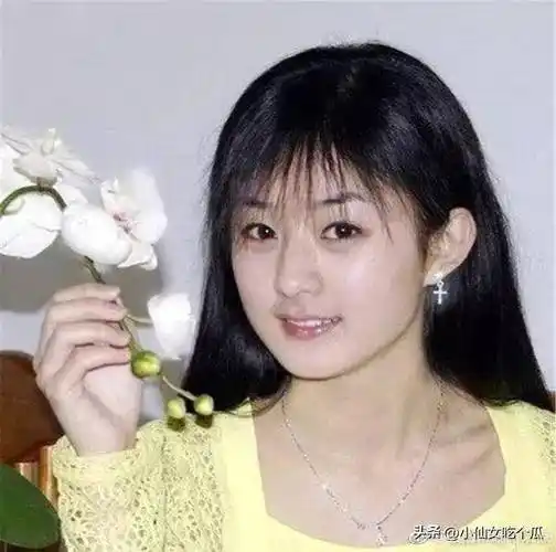 赵丽颖早年照片流出,赵丽颖是否整过容?_状况_环境_女孩