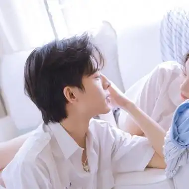 阳光系头像-情侣头像 - 壁纸之家