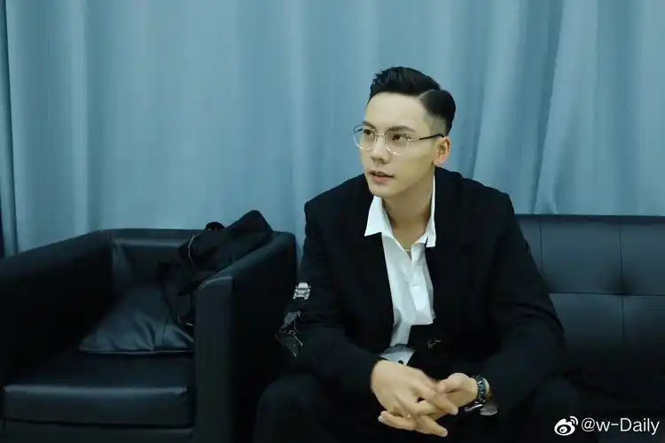 大佬陈伟霆 - 堆糖,美图壁纸兴趣社区