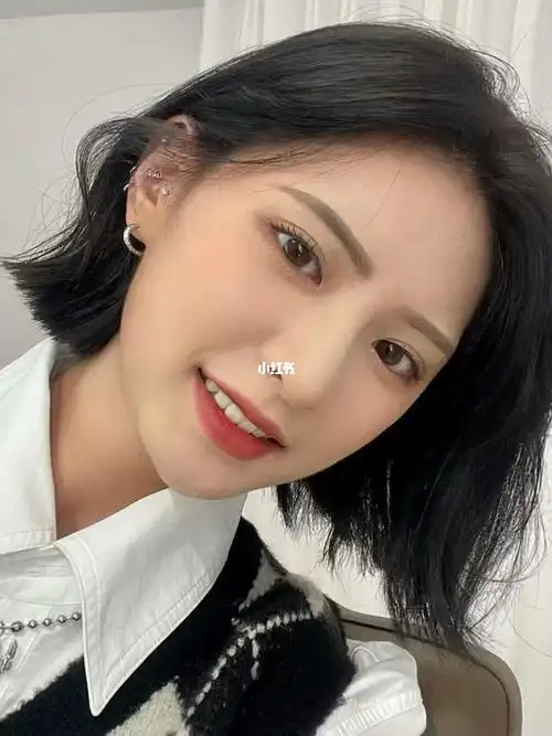 百看不厌的短发发型温柔减龄又有少女感05