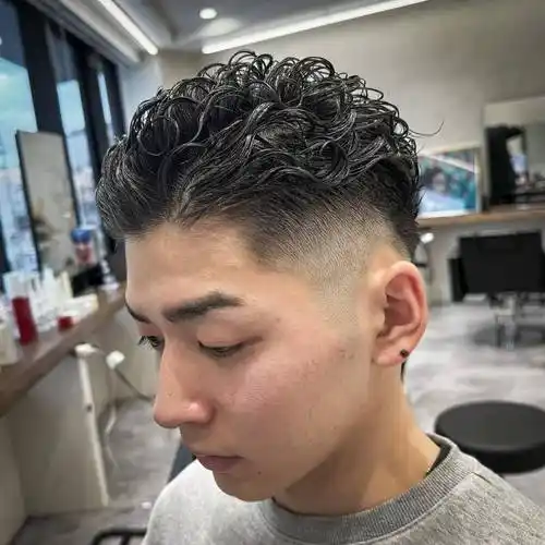 男发别乱剪,就选这4种,想不帅都难_发型_男士_齐刘海