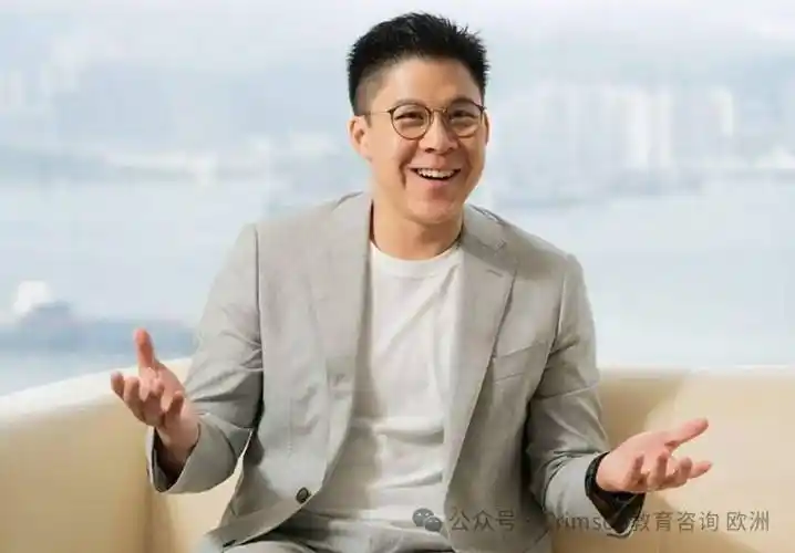 "梅西事件"让牛津学霸霍启刚又火了!