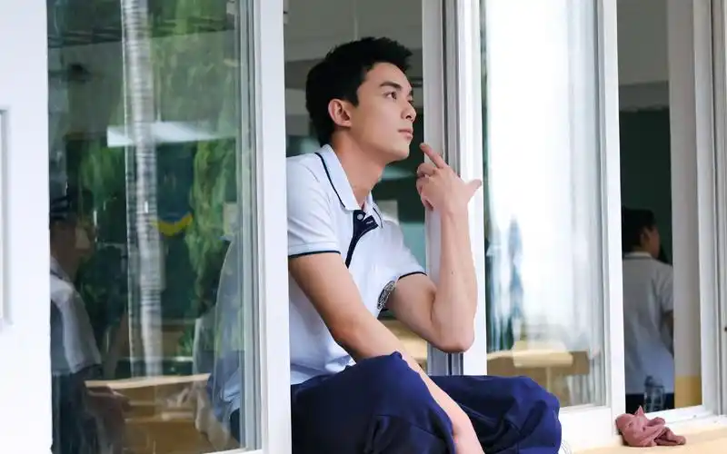 今日份是戴渔夫帽的邻家花美男呀吴磊吴磊生图盛夏未来向全世界安利