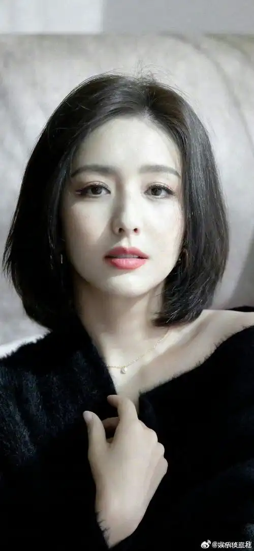 陈思诚晒照祝佟丽娅生日快乐