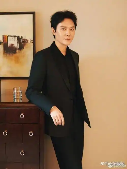 李菲儿锤baby黑料冯绍峰再婚瓜杨紫拍戏受伤范丞丞进影协