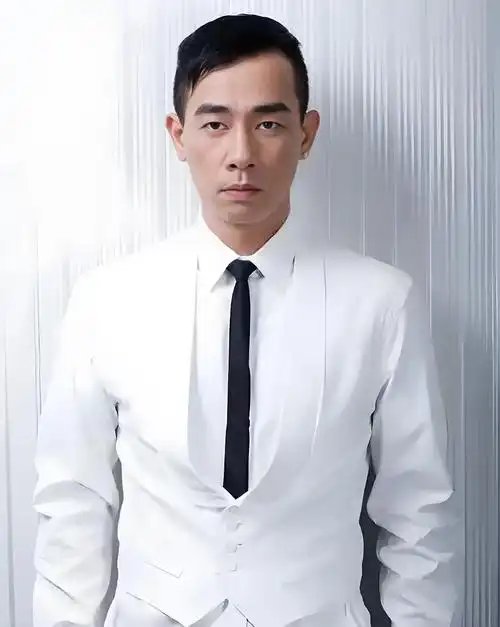 陈小春春晚大爆料!四位女星身份成谜,网友猜测热情高涨!