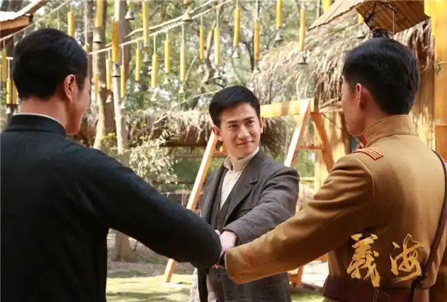 电视剧义海安徽卫视热血开播献礼新中国建国70周年