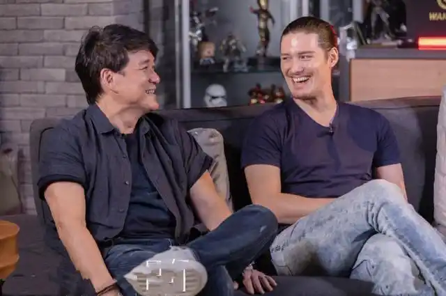 混血儿周厚安首谈父亲周华健和儿子合体唱歌舐犊情深眼眶噙泪