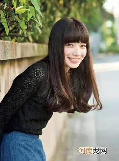 14款蓬松自然的梨花烫发型 梨花头全头烫图片