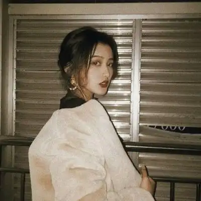 文艺复古头像女生高清好看的文艺复古风格女头图片