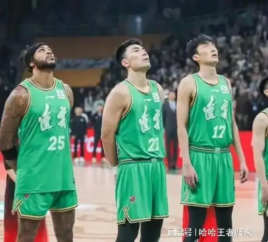 郭艾伦赛后加练欲复出赵继伟受伤归期未定莫科叹李晓旭不容易