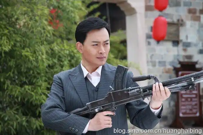 上海新文化,中视影视联合出品的女性抗战题材电视剧,由李小平执导, a