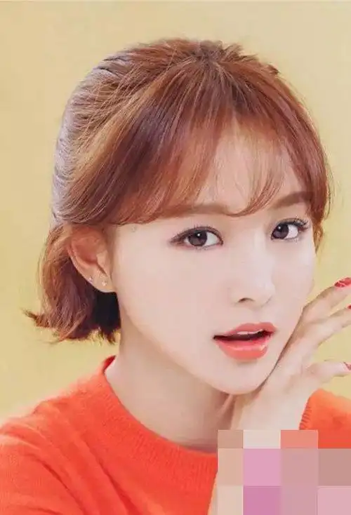 头型尖的女生适合剪什么造型 百搭时尚女生短头发图片大全