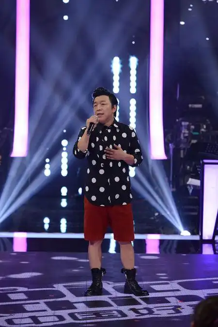 黄渤徐峥宁浩亮相"好声音" 坐拥三转却遭"深黑"|中国好声音_手机网易