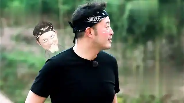 戴上发带后的沙溢完全就是道明寺本寺,连何炅都忍不住夸他帅