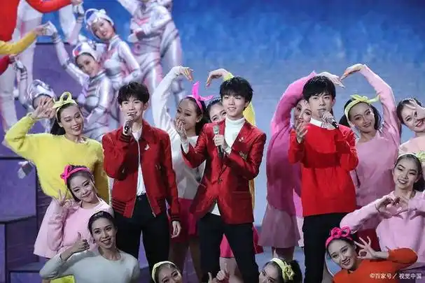 tfboys成团十周年一路赤诚不负初心十周年演唱会不见不散