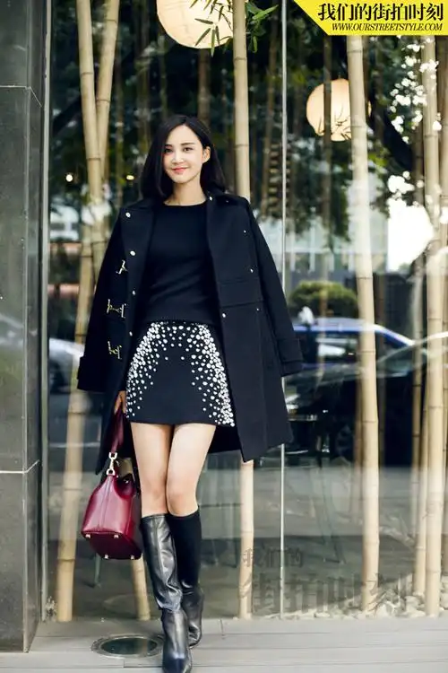 组图:张歆艺霸气外露秀美腿 御姐气场全开