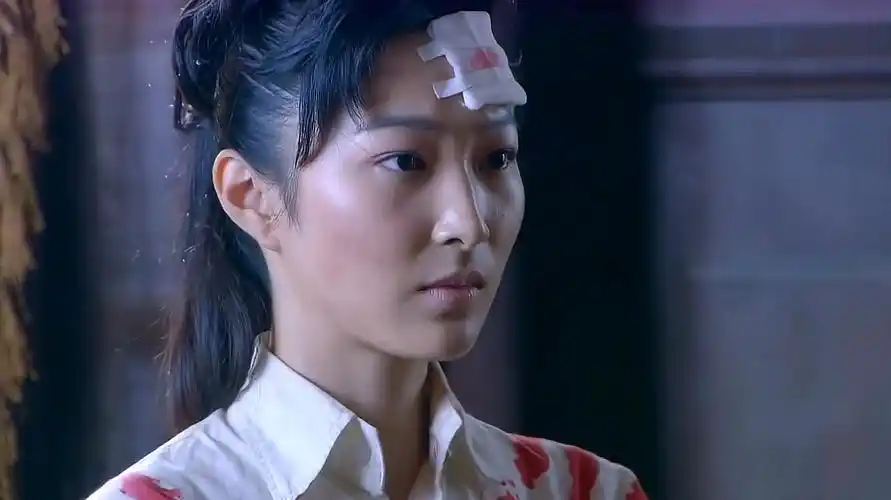 狐影:真假乔曼难分辨,不料真乔曼愿同假乔曼一并枪决,死而无憾-影视综