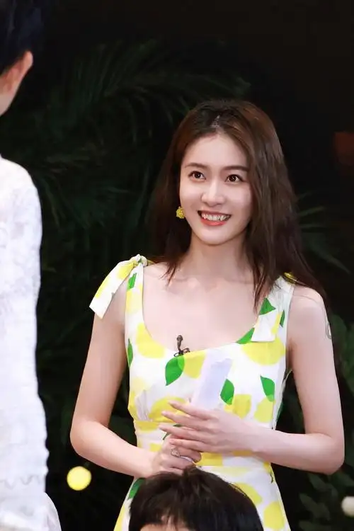 今天#一拍即合的我们#和@张雪迎sophie在故事中相遇.