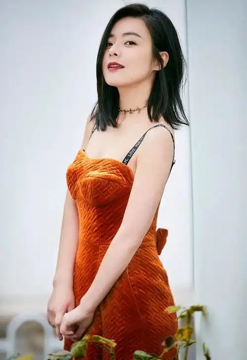 明星专题丨中国内地女主持人,影视演员 陈辰