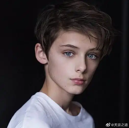 被誉为世界第一帅的威廉·富兰克林·米勒现在. 来自天宗之道 - 微博