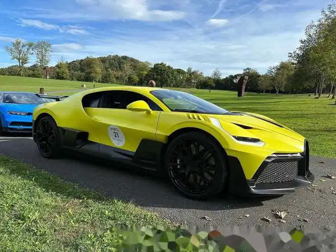 bugatti divo | bugatti grand tour 2023