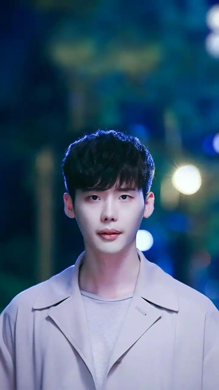 如何评价李钟硕