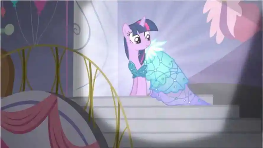 小马宝莉紫悦穿公主的新衣太美了