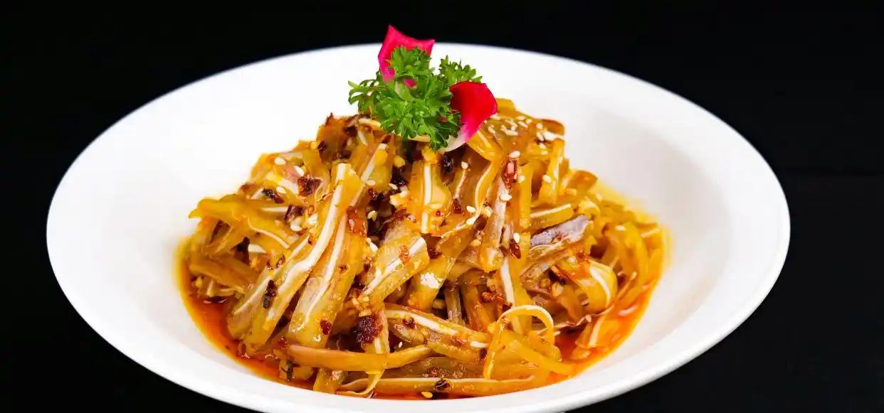 湘菜中的经典前菜——凉拌顺风耳