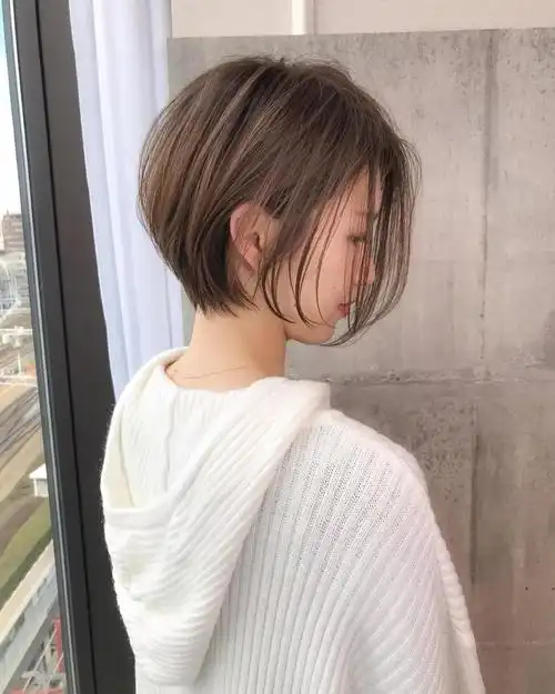 30一40岁女人发型短发最新流行减龄气质发型!