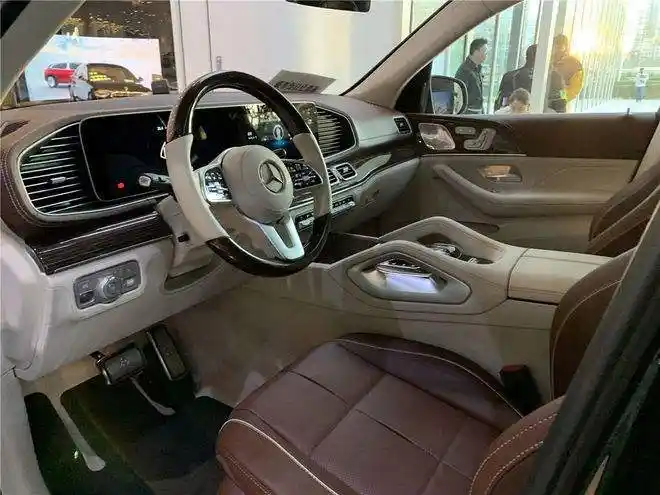 梅赛德斯s480内饰 奔驰迈巴赫s480内饰