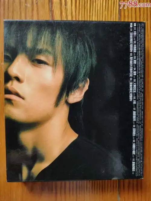 周杰伦-八度空间(tw版cd vcd)首版~亲笔签名