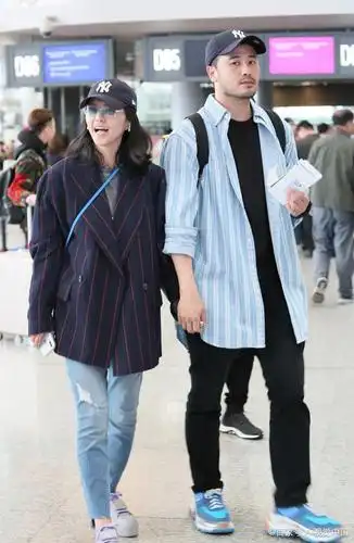 "你和老公交往,最担心的是什么",谭维维:担心他的性取向