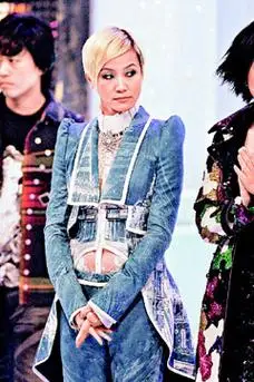 何韵诗大方承认断背与陈文媛容祖儿曾传绯闻