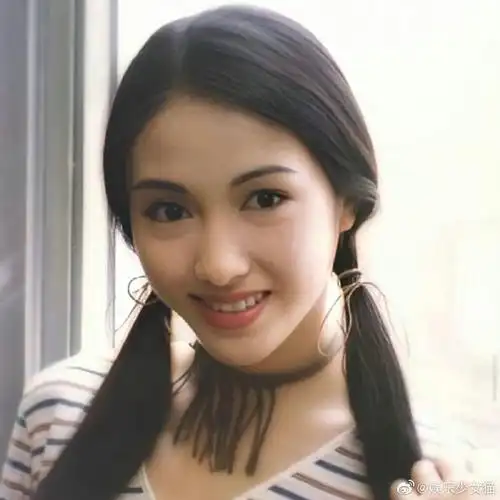 袁洁莹,黎姿,钟楚红,蔡少芬,钟丽缇,杨采妮,杨恭如,周慧敏,郭蔼明