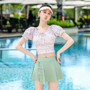 依帝企泳衣女2024新款保守高级感纯欲分体游泳衣遮肚子微胖女孩性感