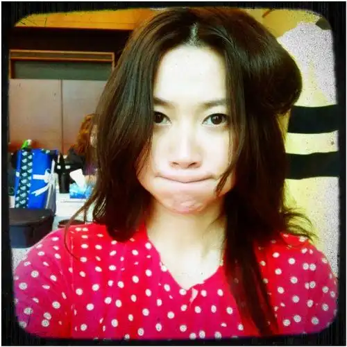 求徐静蕾微博头像