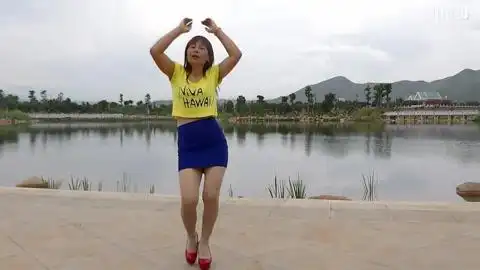 美多多广场舞: dj歌曲《等不到的爱》长发-自由热舞