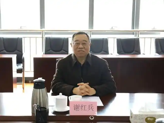 市国资委副主任谢红兵一行到集团督导疫情防控和运营保障工作