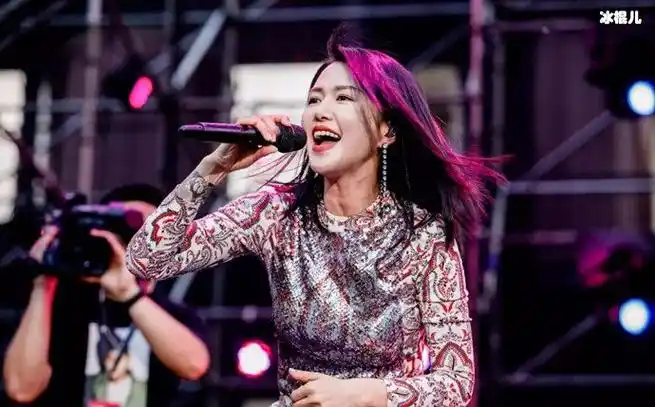 06年超女前十都有谁各自发展如何